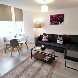Willow Serviced - 22 Apartment